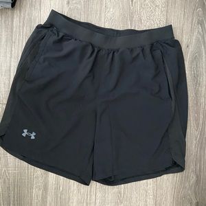 Brand: Under Armour
Size: M
Color:Black
